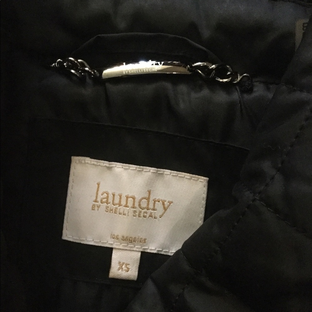 Fancy black jacket - Picture 2 of 5